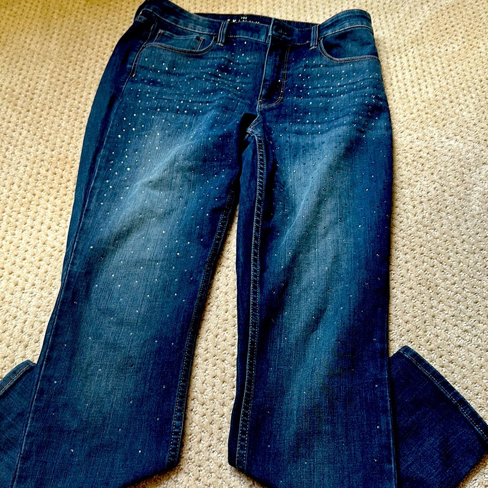 Holiday sparkle NWOT WHITE HOUSE BLACK MARKET SKINNY ANKLE WITH SUBTLE CRYSTALS